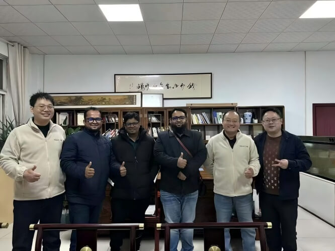 ٹرنکی پولٹری فارمنگ سسٹمز: انکیوبیشن، انڈہ گریڈنگ، کیج ریئرنگ اور تعمیر